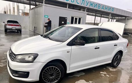 Volkswagen Polo VI (EU Market), 2015 год, 630 000 рублей, 2 фотография