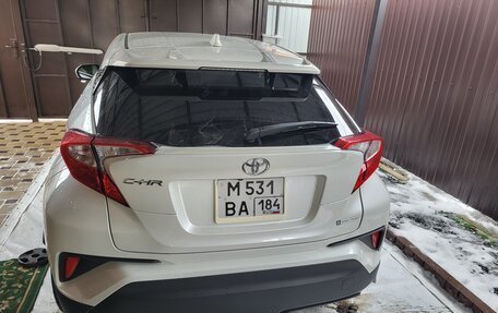 Toyota C-HR I рестайлинг, 2020 год, 1 850 000 рублей, 3 фотография