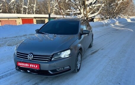Volkswagen Passat B7, 2012 год, 880 000 рублей, 5 фотография