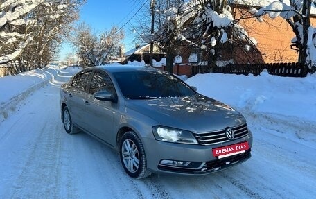 Volkswagen Passat B7, 2012 год, 880 000 рублей, 6 фотография