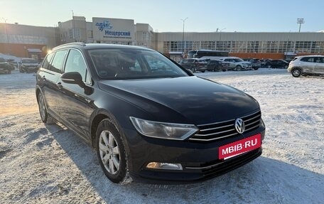Volkswagen Passat B8 рестайлинг, 2016 год, 1 700 000 рублей, 2 фотография