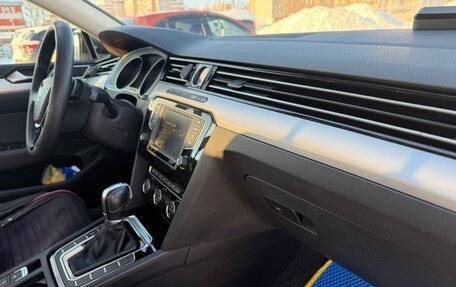 Volkswagen Passat B8 рестайлинг, 2016 год, 1 700 000 рублей, 16 фотография