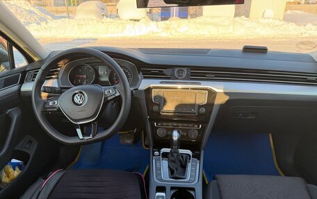 Volkswagen Passat B8 рестайлинг, 2016 год, 1 700 000 рублей, 15 фотография