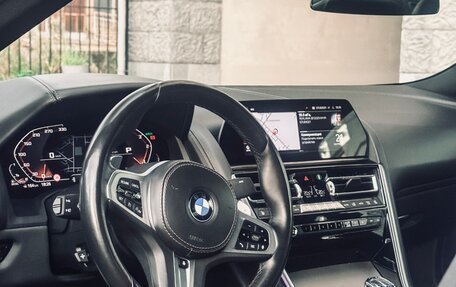 BMW 8 серия, 2019 год, 7 300 000 рублей, 18 фотография