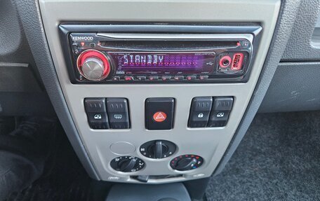 Renault Logan I, 2009 год, 385 000 рублей, 10 фотография