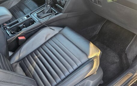 Volkswagen Passat B8 рестайлинг, 2019 год, 3 000 000 рублей, 5 фотография