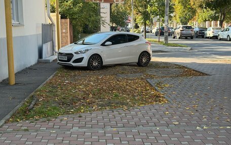 Hyundai i30 II рестайлинг, 2013 год, 1 600 000 рублей, 2 фотография