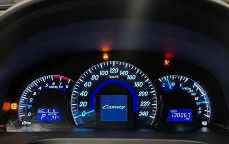 Toyota Camry, 2011 год, 1 650 000 рублей, 9 фотография