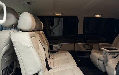 Mercedes-Benz V-Класс, 2024 год, 12 794 000 рублей, 9 фотография