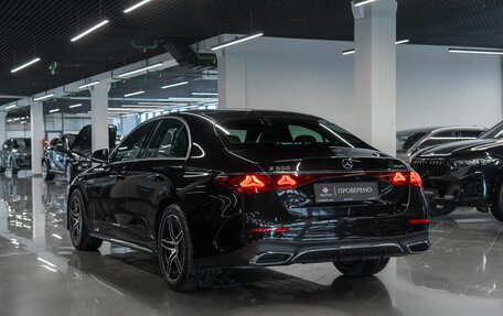 Mercedes-Benz E-Класс, 2025 год, 9 050 000 рублей, 4 фотография