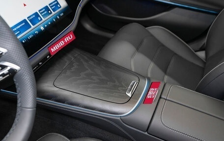Mercedes-Benz E-Класс, 2025 год, 9 050 000 рублей, 19 фотография