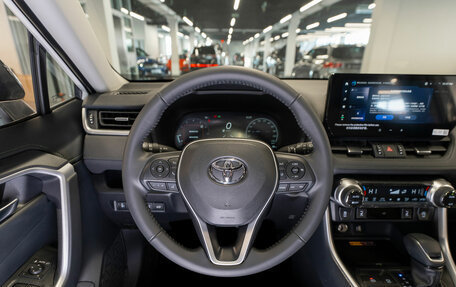 Toyota RAV4, 2025 год, 4 200 000 рублей, 11 фотография