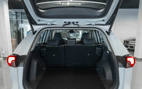 Toyota RAV4, 2025 год, 4 200 000 рублей, 22 фотография