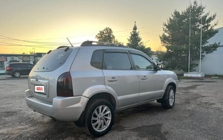 Hyundai Tucson III, 2004 год, 663 000 рублей, 6 фотография
