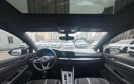 Volkswagen Golf VIII, 2023 год, 2 100 999 рублей, 9 фотография