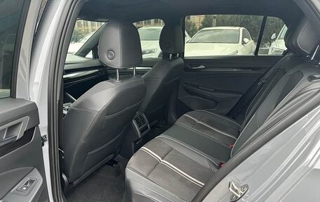 Volkswagen Golf VIII, 2023 год, 2 100 999 рублей, 10 фотография