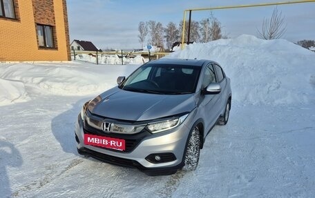 Honda Vezel, 2018 год, 1 690 000 рублей, 5 фотография