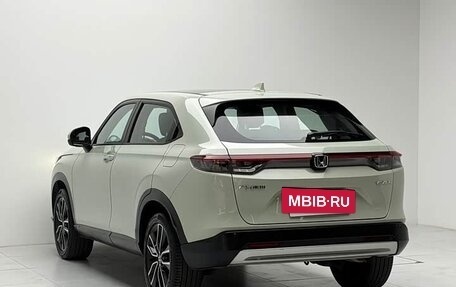 Honda Vezel, 2023 год, 2 190 999 рублей, 4 фотография