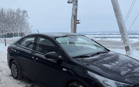 Hyundai Solaris II рестайлинг, 2020 год, 1 350 000 рублей, 2 фотография