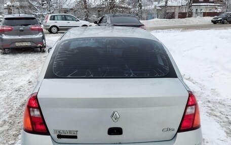 Renault Clio III, 2001 год, 150 000 рублей, 2 фотография