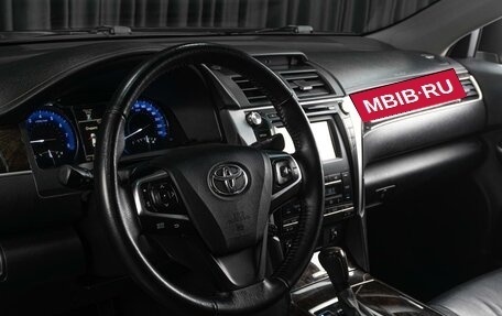 Toyota Camry, 2016 год, 1 849 000 рублей, 15 фотография