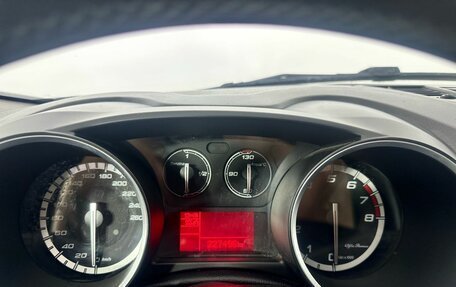 Alfa Romeo Giulietta, 2011 год, 850 000 рублей, 15 фотография