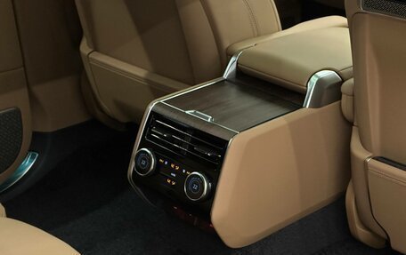 Land Rover Range Rover IV рестайлинг, 2025 год, 27 200 000 рублей, 24 фотография