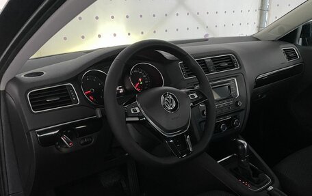 Volkswagen Jetta VI, 2017 год, 1 450 000 рублей, 15 фотография