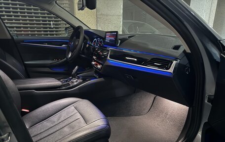 BMW 5 серия, 2020 год, 3 390 000 рублей, 6 фотография