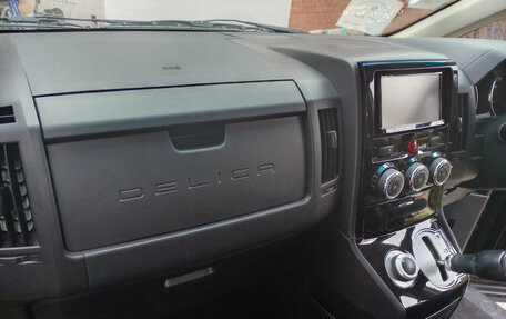 Mitsubishi Delica D:5 I, 2017 год, 3 300 000 рублей, 16 фотография