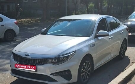 KIA Optima IV, 2018 год, 1 700 000 рублей, 2 фотография