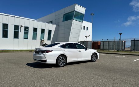 Lexus ES VII, 2020 год, 2 950 000 рублей, 8 фотография