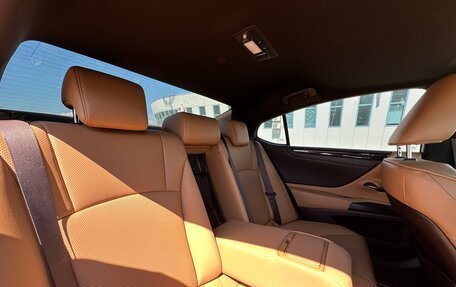 Lexus ES VII, 2020 год, 2 950 000 рублей, 14 фотография