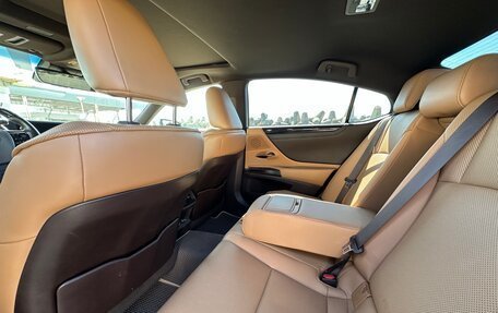 Lexus ES VII, 2020 год, 2 950 000 рублей, 17 фотография