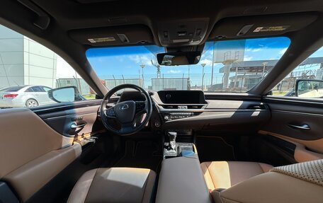 Lexus ES VII, 2020 год, 2 950 000 рублей, 15 фотография
