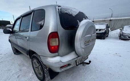 Chevrolet Niva I рестайлинг, 2006 год, 360 000 рублей, 3 фотография