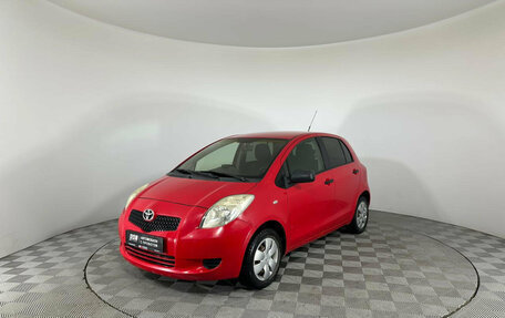Toyota Yaris III рестайлинг, 2008 год, 437 000 рублей, 1 фотография