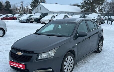 Chevrolet Cruze II, 2011 год, 699 000 рублей, 1 фотография