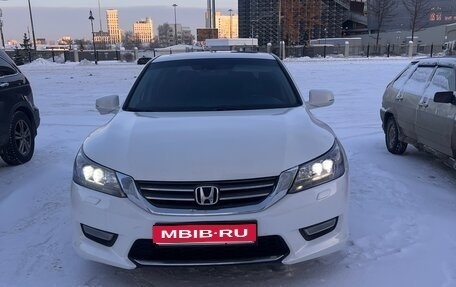 Honda Accord IX рестайлинг, 2013 год, 1 520 000 рублей, 1 фотография