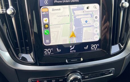 Volvo V60 Cross Country II, 2019 год, 3 600 000 рублей, 31 фотография