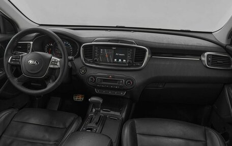 KIA Sorento III Prime рестайлинг, 2018 год, 2 350 000 рублей, 10 фотография