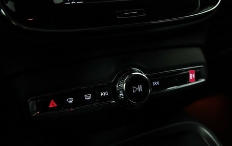 Volvo XC40 I, 2018 год, 3 249 700 рублей, 21 фотография