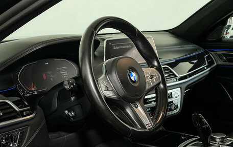 BMW 7 серия, 2019 год, 5 997 000 рублей, 12 фотография