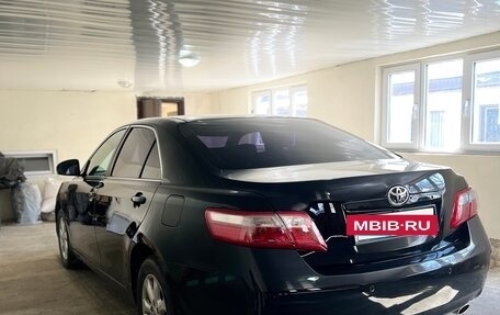 Toyota Camry, 2011 год, 1 380 000 рублей, 4 фотография