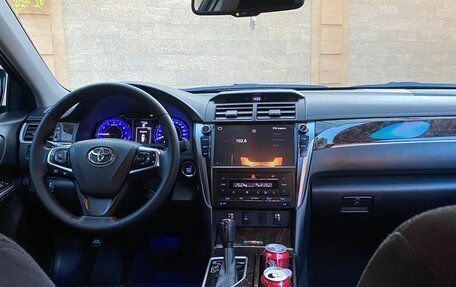 Toyota Camry, 2016 год, 2 050 000 рублей, 8 фотография