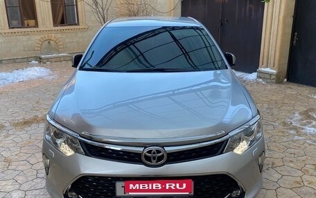 Toyota Camry, 2016 год, 2 050 000 рублей, 5 фотография