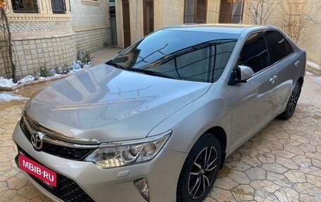 Toyota Camry, 2016 год, 2 050 000 рублей, 4 фотография