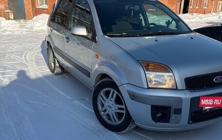 Ford Fusion I, 2006 год, 689 000 рублей, 3 фотография