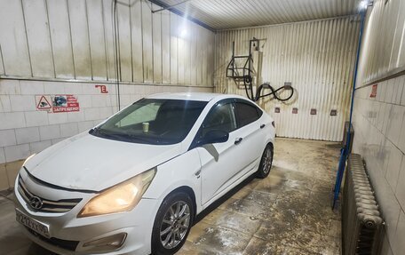 Hyundai Solaris II рестайлинг, 2014 год, 600 000 рублей, 7 фотография