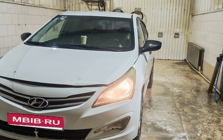 Hyundai Solaris II рестайлинг, 2014 год, 600 000 рублей, 8 фотография